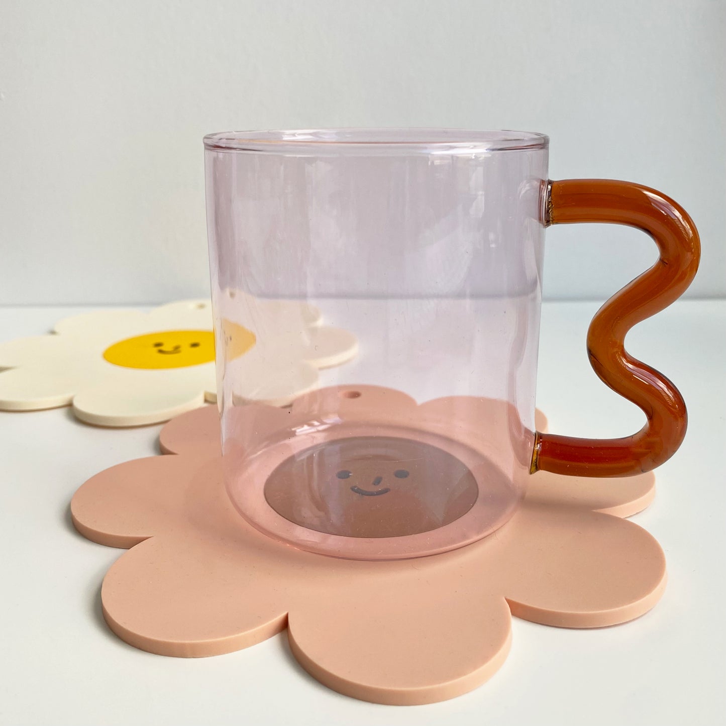Silicone smiley flower coaster & pot holder
