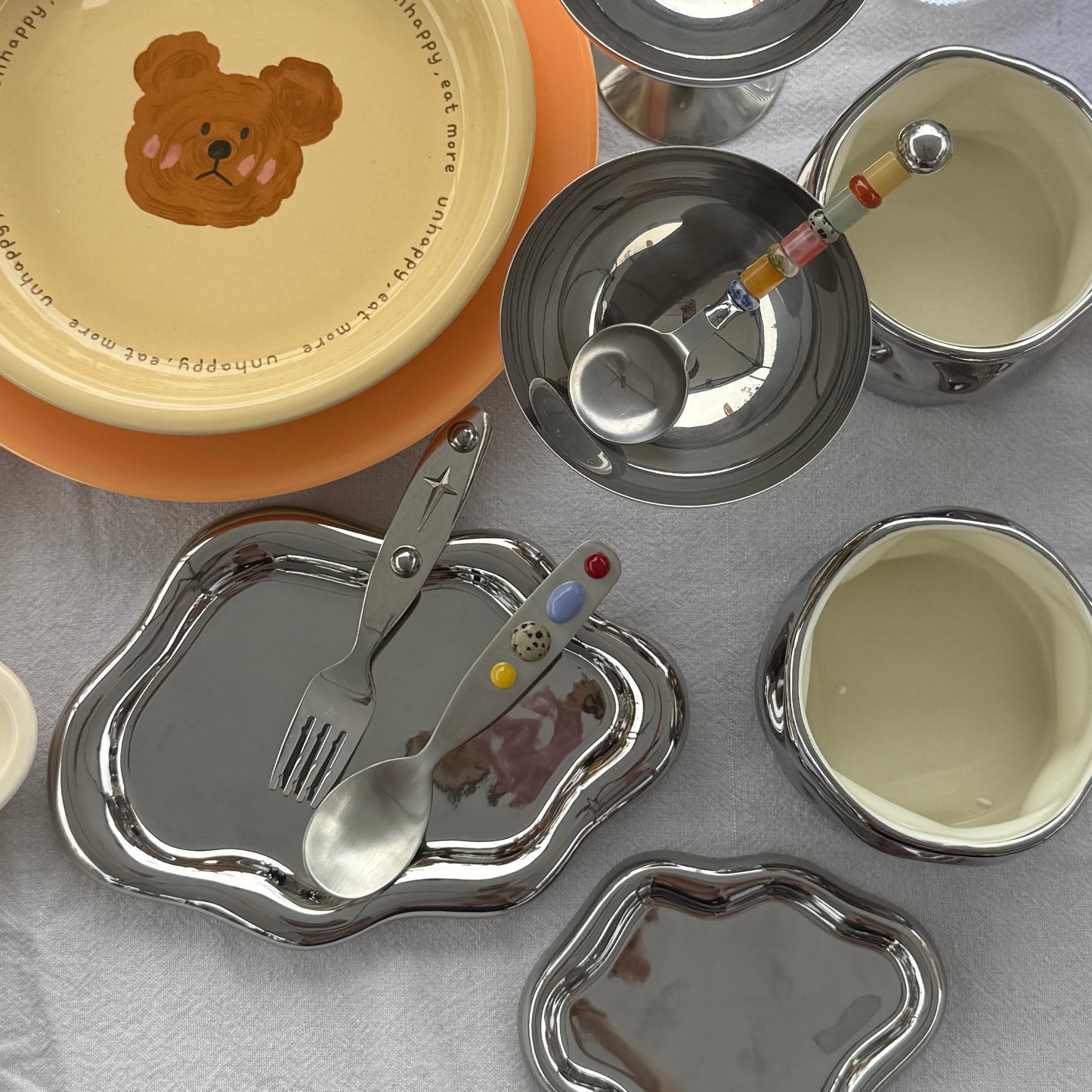 beaded tableware