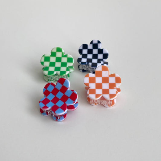Checkered flower Hair Clips