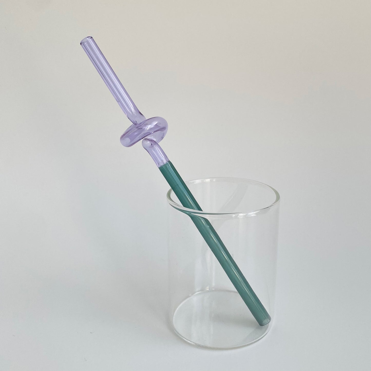 Colorful Spiral & Wavy Glass Straw in blue/purple